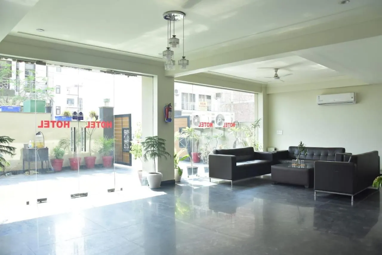 Hotel Wedlock Subhash Chowk Gurgaon 3*,