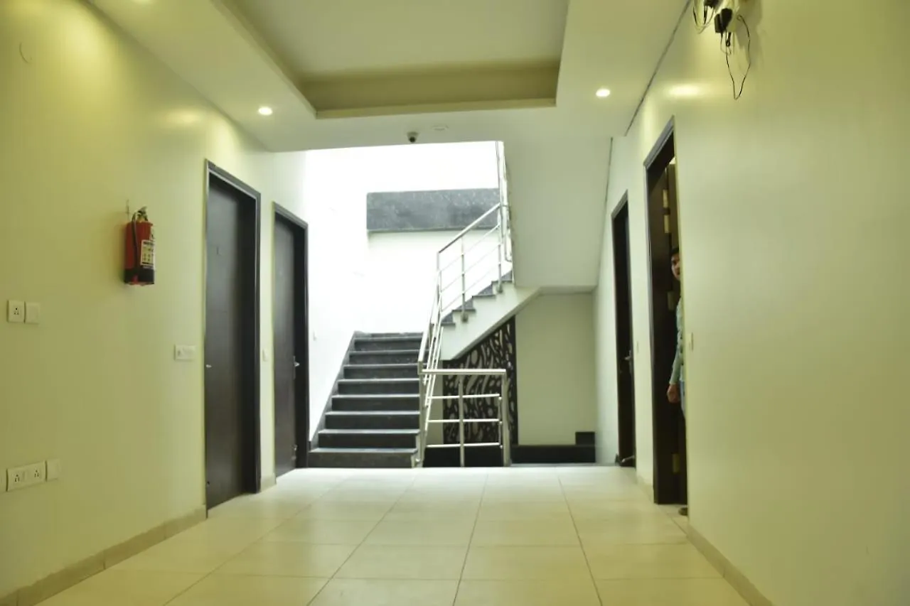 Hotel Wedlock Subhash Chowk Gurgaon